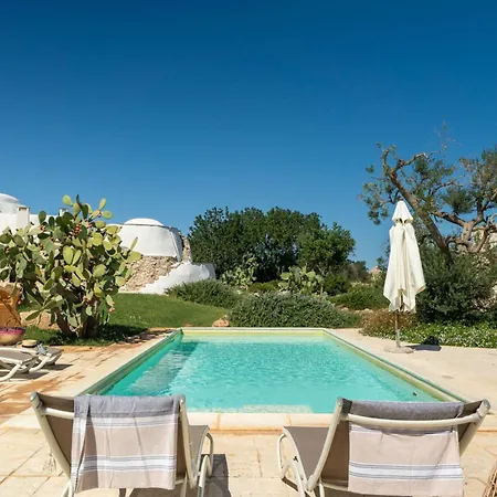 Trullo Padronale * أوستوني