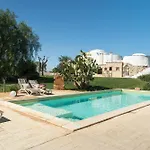 Trullo Padronale וילה אוסטוני