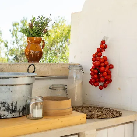 Trullo Padronale Villa Ostuni
